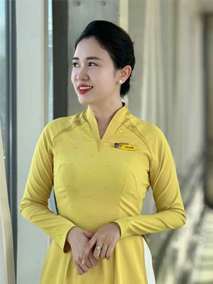 Chị Thu Huyền