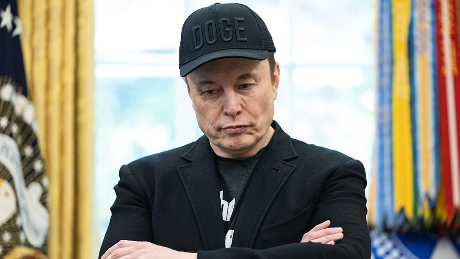 Elon Musk, trong cuộc họp báo với Tổng thống Donald Trump, bên trong Phòng Bầu dục tại Nhà Trắng ở Washington vào ngày 30/5/2025.