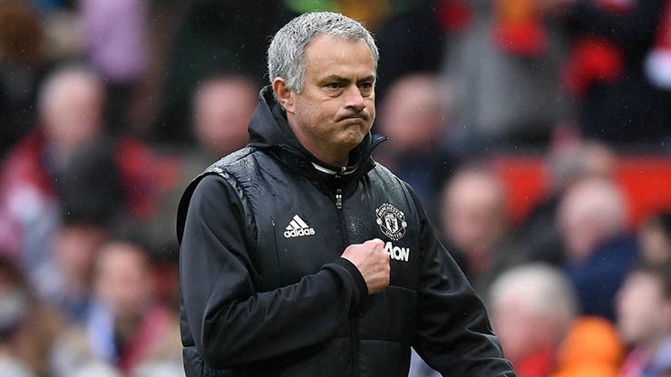 HLV Mourinho từng dẫn dắt MU trong quá khứ