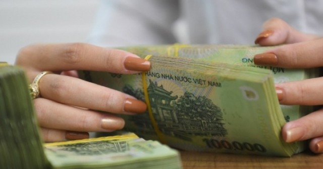 18 ngân hàng và ví điện tử liên kết VNeID để ch...