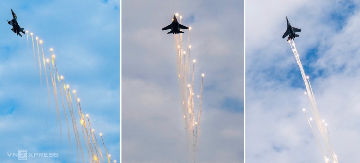 Yak-130, Su-30MK2 thả mồi bẫy nhiệt trên Ba Đình - 3