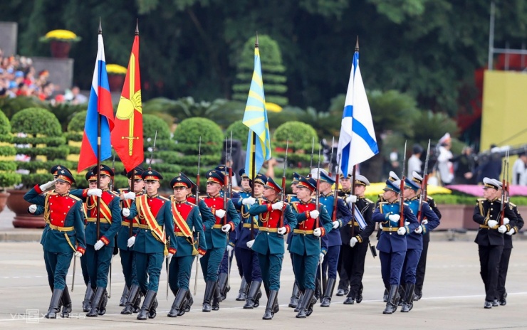 Hai giờ tổng duyệt diễu binh ở Ba Đình - 10