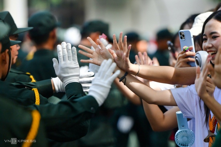 Hai giờ tổng duyệt diễu binh ở Ba Đình - 19