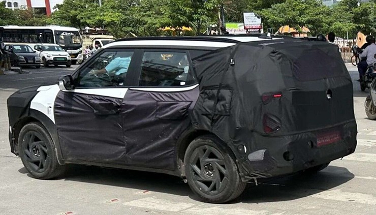 Lộ diện KIA Seltos đời mới, kích thước lớn hơn, thêm bản hybrid - 2