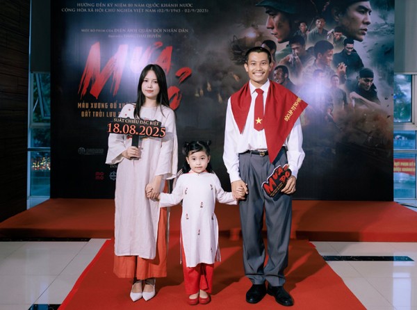 Gia đình diễn viên Phương Nam.