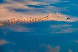 Tin tức trong ngày - Trực thăng, tiêm kích uy lực trên bầu trời Ba Đình