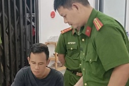 Bắt giữ chủ cơ sở massage chứa mại dâm