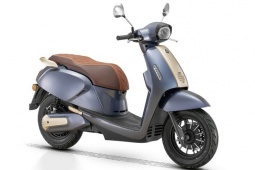 Thế giới xe - Xe máy điện đẹp như Vespa đi tới 105 km/lần sạc, kèm nhiều trang bị hiện đại