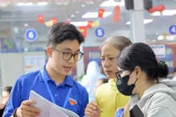 Điểm sàn chạm 'đáy', loạt trường đại học vẫn xét tuyển bổ sung hàng ngàn chỉ tiêu