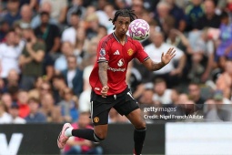 Bóng đá - Tin mới nhất bóng đá chiều 30/8: Trung vệ Yoro nói lý do MU gặp quá nhiều khó khăn