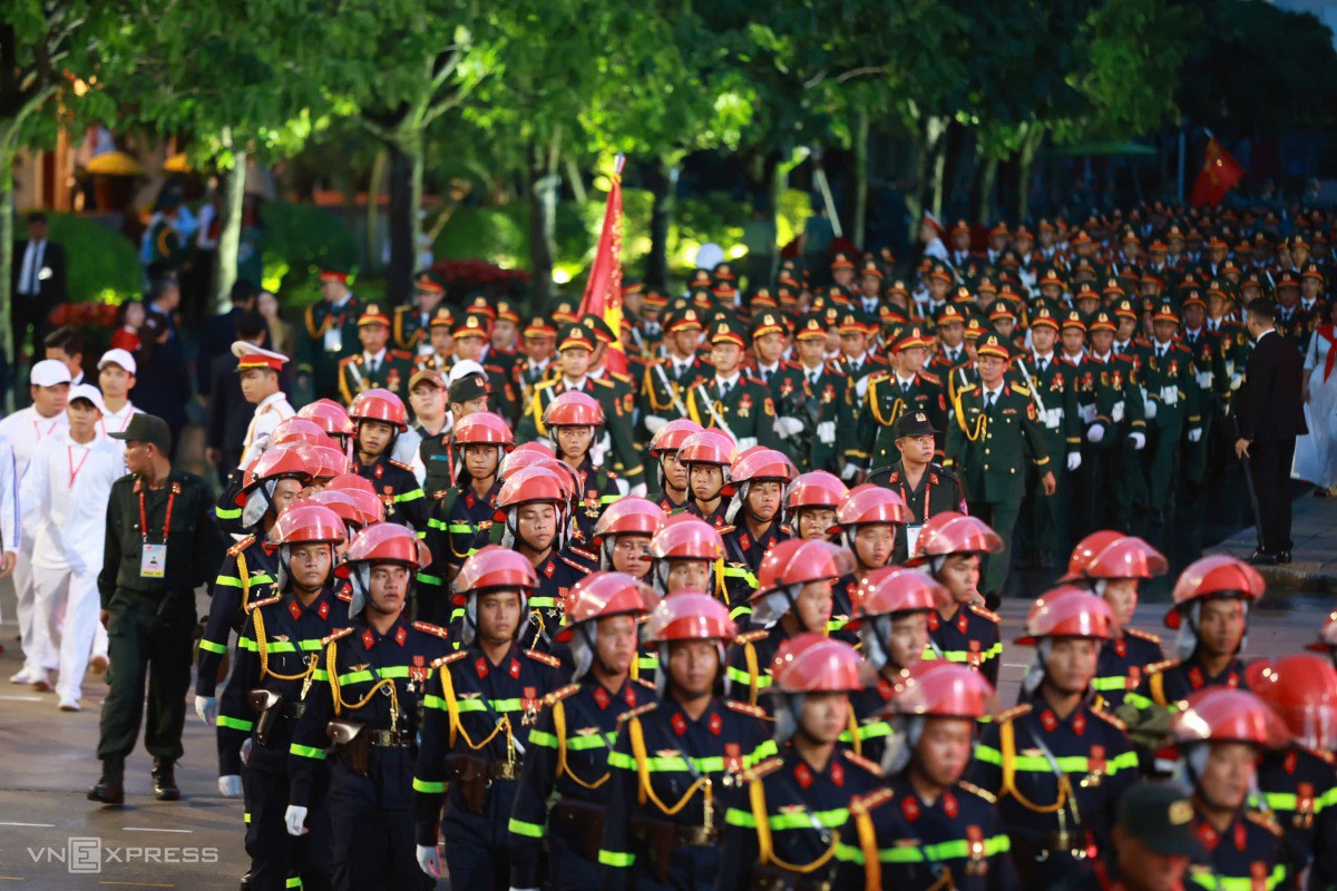 Khối chiến sĩ Phòng cháy chữa cháy. Ảnh: Đức Đồng