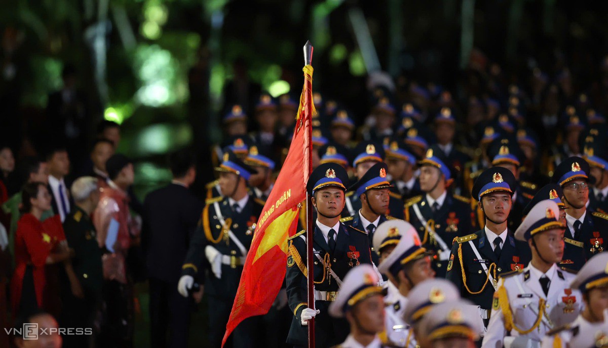 Khối sĩ quan Phòng không - Không quân. Ảnh: Đức Đồng