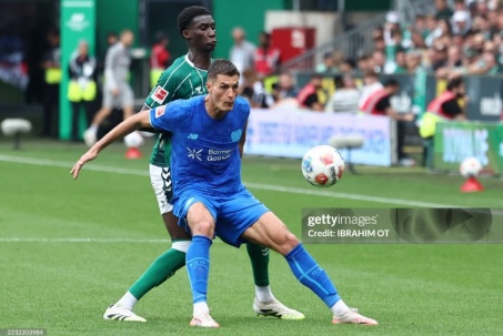 Video bóng đá Bremen - Leverkusen: Rượt đuổi 6 bàn, cay đắng bù giờ (Bundesliga)