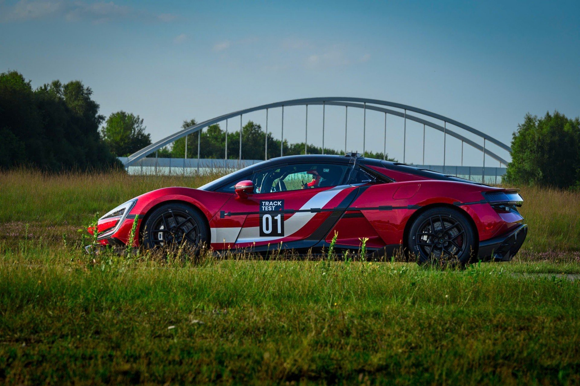 Đây là mẫu xe điện Trung Quốc lập kỷ lục mới về tốc độ hơn 470km/h - 3