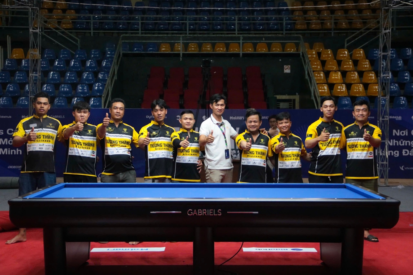 Đội ngũ Tường Thành Billiards