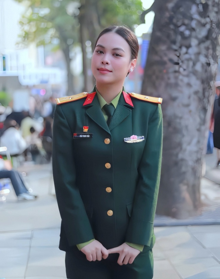 Với sức trẻ và niềm tự hào, Thiếu úy quân nhân chuyên nghiệp Trần Thanh Thảo quyết tâm hoàn thành xuất sắc nhiệm vụ A80.