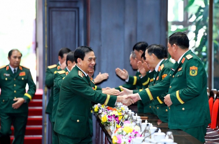Trao Huân chương Quân công tặng Đại tướng Phan Văn Giang và lãnh đạo Bộ Quốc phòng - 1