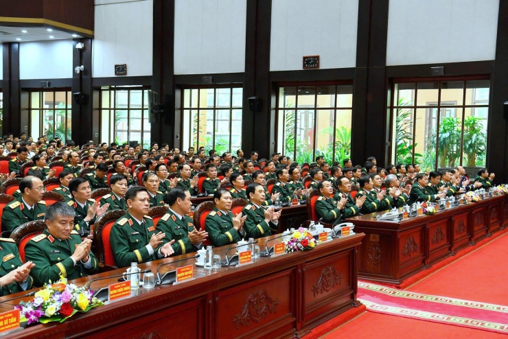 Trao Huân chương Quân công tặng Đại tướng Phan Văn Giang và lãnh đạo Bộ Quốc phòng - 4