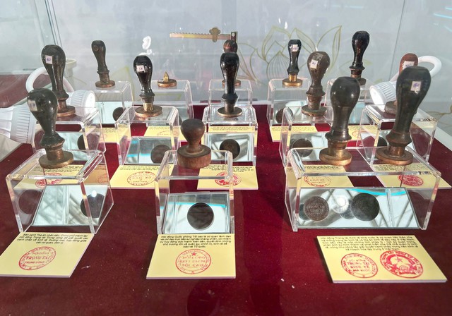 Lần đầu tiên công bố hơn 90 con dấu của Chính phủ, lãnh đạo Chính phủ, Văn phòng Chính phủ từ ngày lập nước đến nay