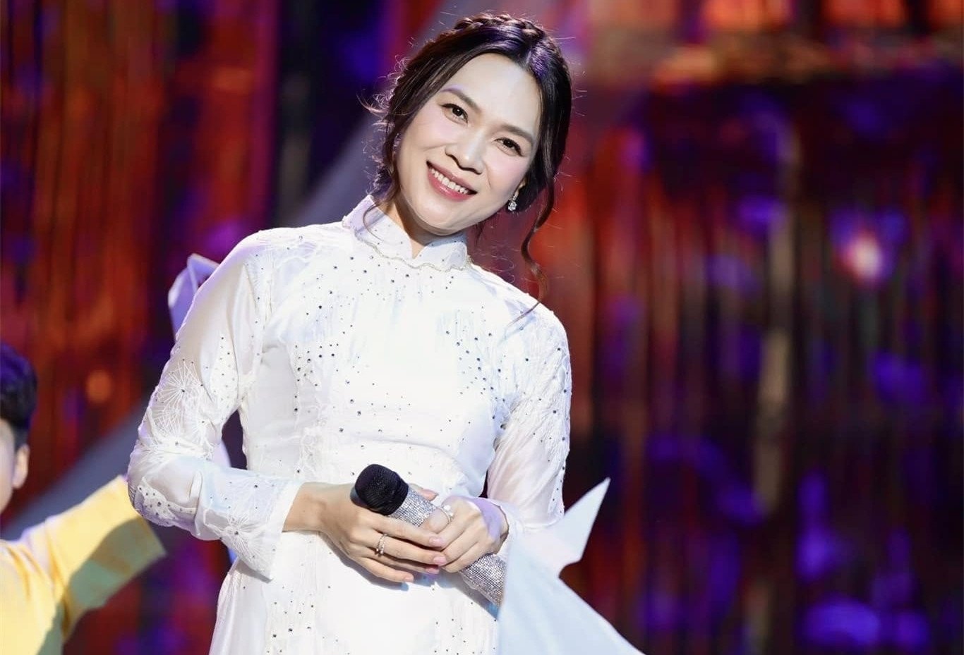 Ca sĩ Tùng Dương và Mỹ Tâm. Ảnh: FBNV