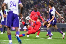 Video bóng Toulouse - PSG: "Cơn mưa" bàn thắng, ngỡ ngàng siêu phẩm (Ligue 1)