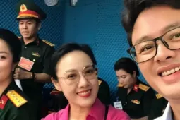 Giải trí - Chân dung 13 người trong tổ thuyết minh Lễ diễu binh, diễu hành A80