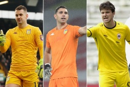 Bóng đá - MU dồn toàn lực mua Martinez, dàn sao ủng hộ thủ môn 39 tuổi thay Onana