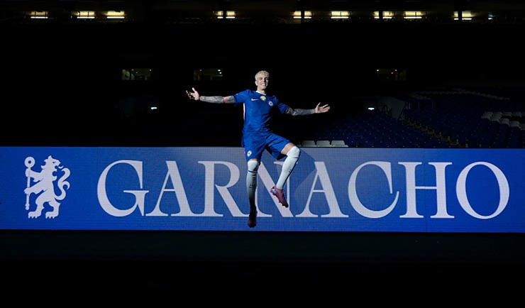 Garnacho ra mắt tại Chelsea