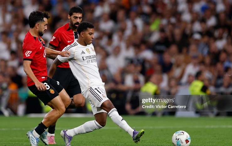 Savinho trở thành chìa khóa trong thương vụ Rodrygo