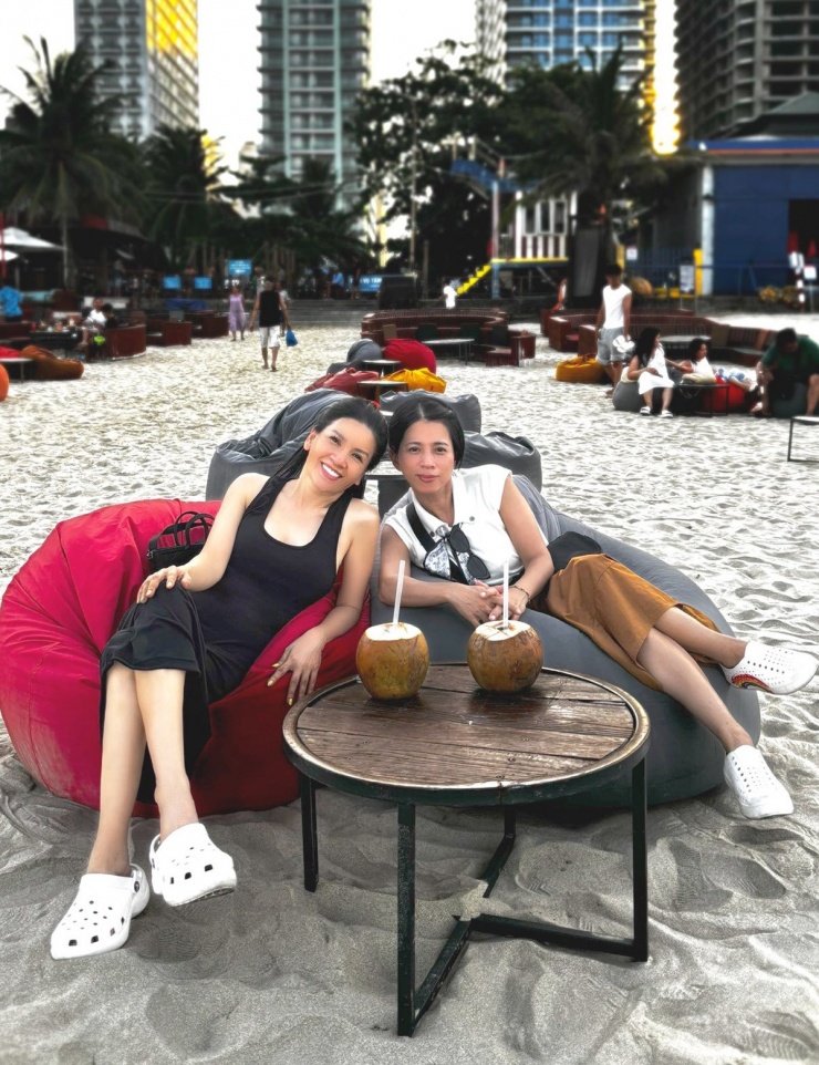 Cuộc sống của Ngọc Trinh &#39;Mùi ngò gai&#39; trước khi qua đời - 8