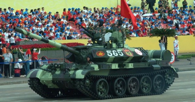 Uy lực từ dàn khí tài hiện đại bậc nhất của Quâ...