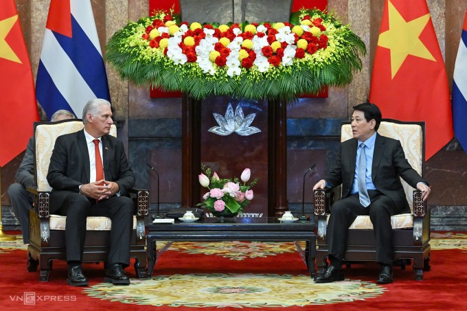 Bí thư thứ nhất, Chủ tịch Cuba Miguel Diaz-Canel Bermudez hội kiến Chủ tịch nước Lương Cường ngày 1/9. Ảnh: Giang Huy