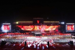 Tin tức trong ngày - Hà Nội tạm cấm đường quanh SVĐ Mỹ Đình tối 1/9, người dân di chuyển thế nào?