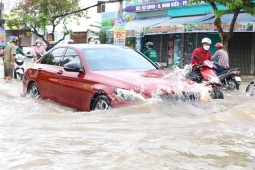 Các bộ phận trên xe ô tô nên kiểm tra sau những ngày mưa bão