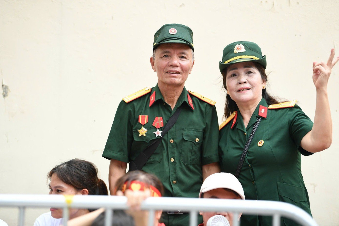 Diễu binh, diễu hành A80: Những video 