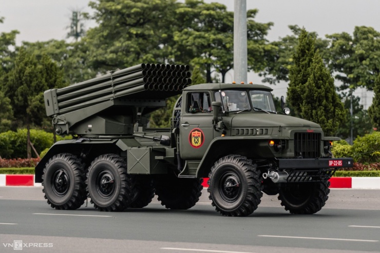 Dàn xe bánh lốp đặc chủng của Quân đội trong diễu binh A80 - 2