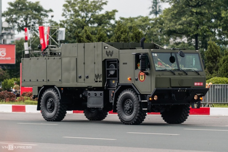 Dàn xe bánh lốp đặc chủng của Quân đội trong diễu binh A80 - 8