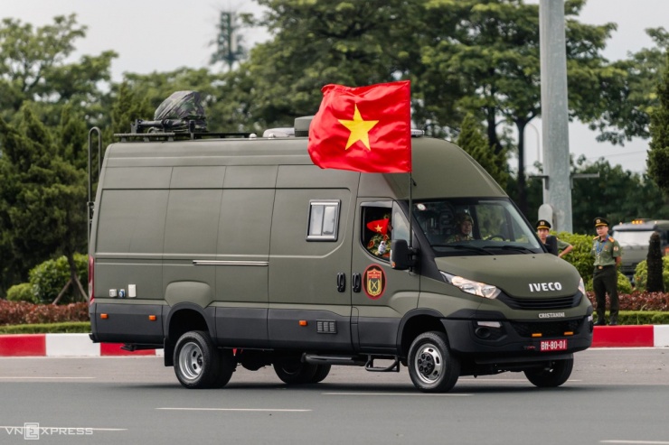 Dàn xe bánh lốp đặc chủng của Quân đội trong diễu binh A80 - 9