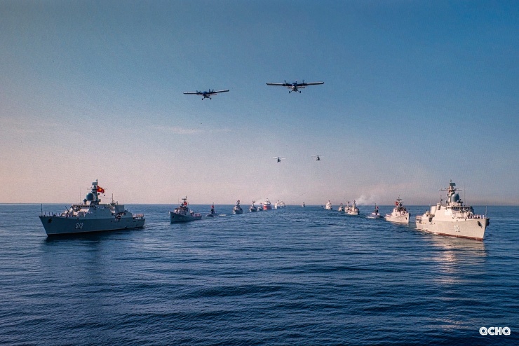 Các biên đội tàu và máy bay tham gia diễu binh