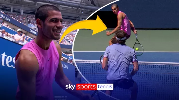 Alcaraz thực hiện “cú đánh bọc hậu” khiến khán giả phấn khích. Ảnh: SKYSPORT