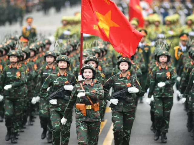 Những “bông hồng thép“ trong lễ diễu binh trên Quảng trường Ba Đình