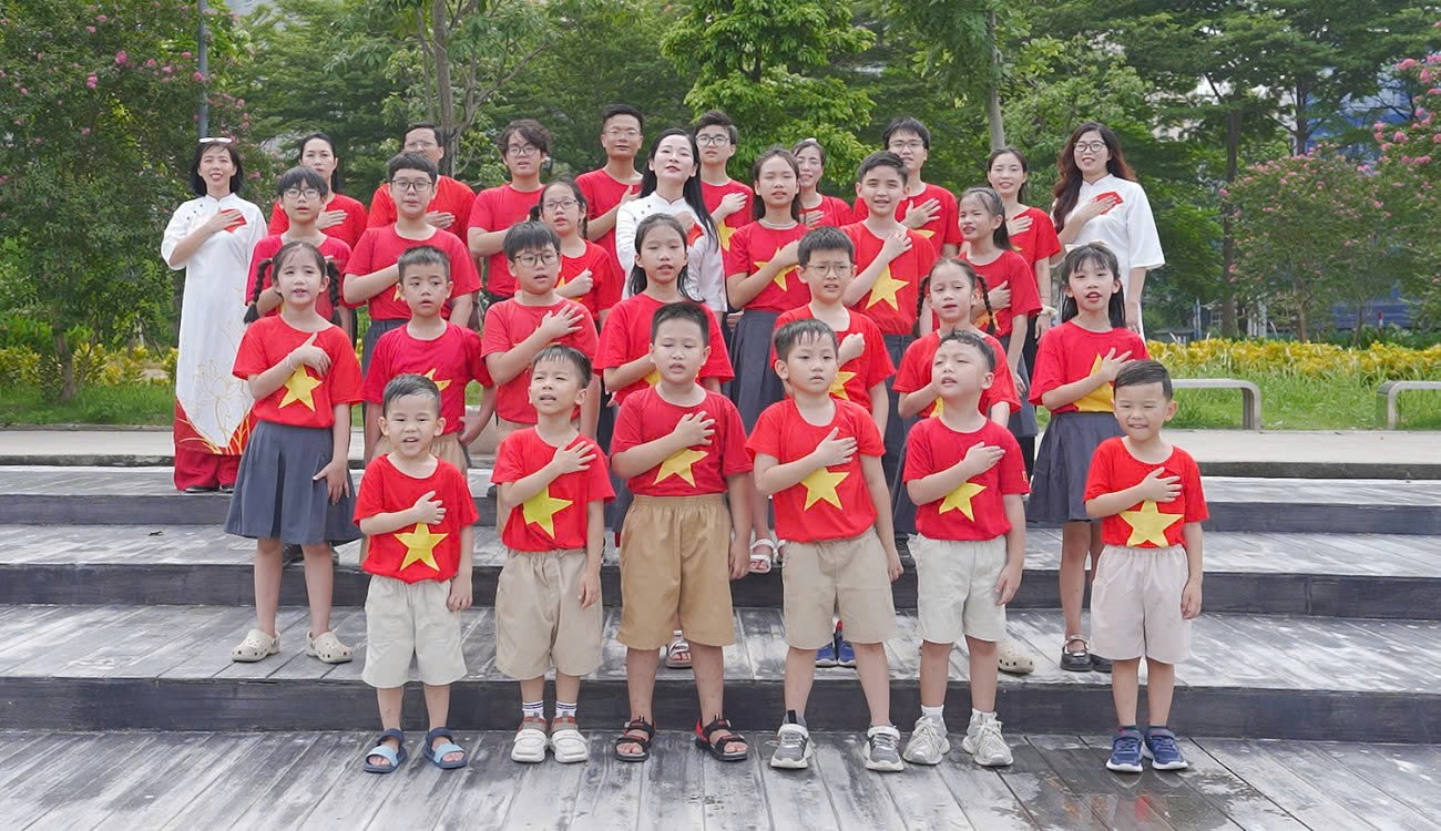 Rất nhiều học sinh, sinh viên đã đăng ký tham gia quay MS Việt Nam - Tự hào bước tiếp tương lai bằng tiếng Nhật