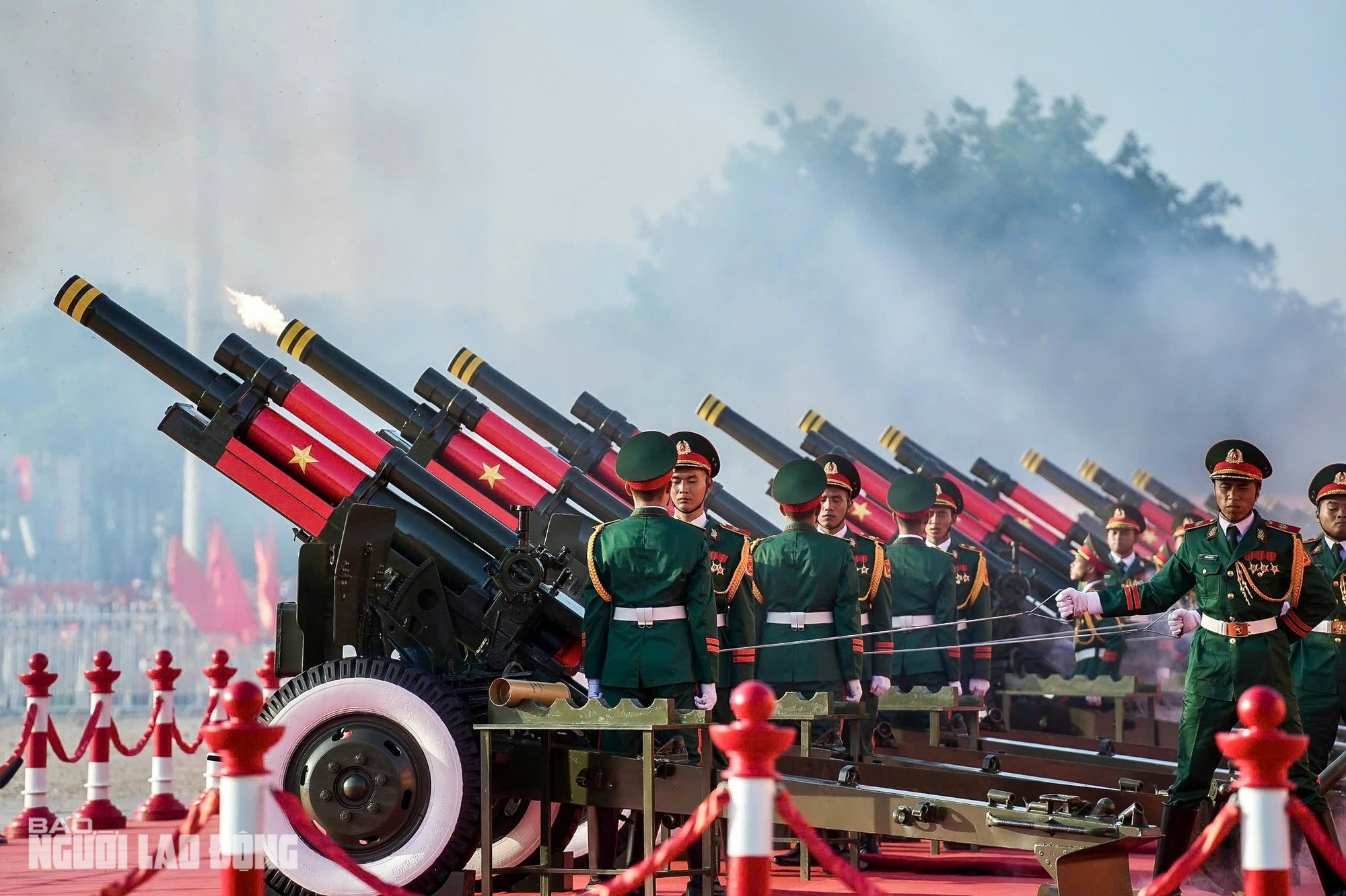 Video: Nguyễn Hoàng