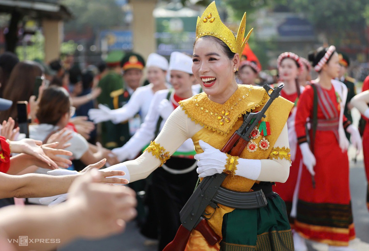 Nụ cười khi hoàn thành nhiệm vụ. Ảnh: Đức Đồng
