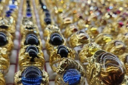 Kinh doanh - Tăng rất mạnh, giá vàng lễ 2-9 đồng loạt lên đỉnh