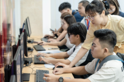 Kinh doanh - Học sinh, sinh viên ngành này có thể vay tín chấp ngân hàng tới 500 triệu đồng, lãi suất 4,8%