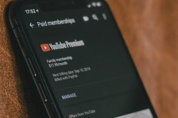 Hết thời "xài ké" YouTube Premium: Google bắt đầu siết chặt chia sẻ tài khoản gia đình