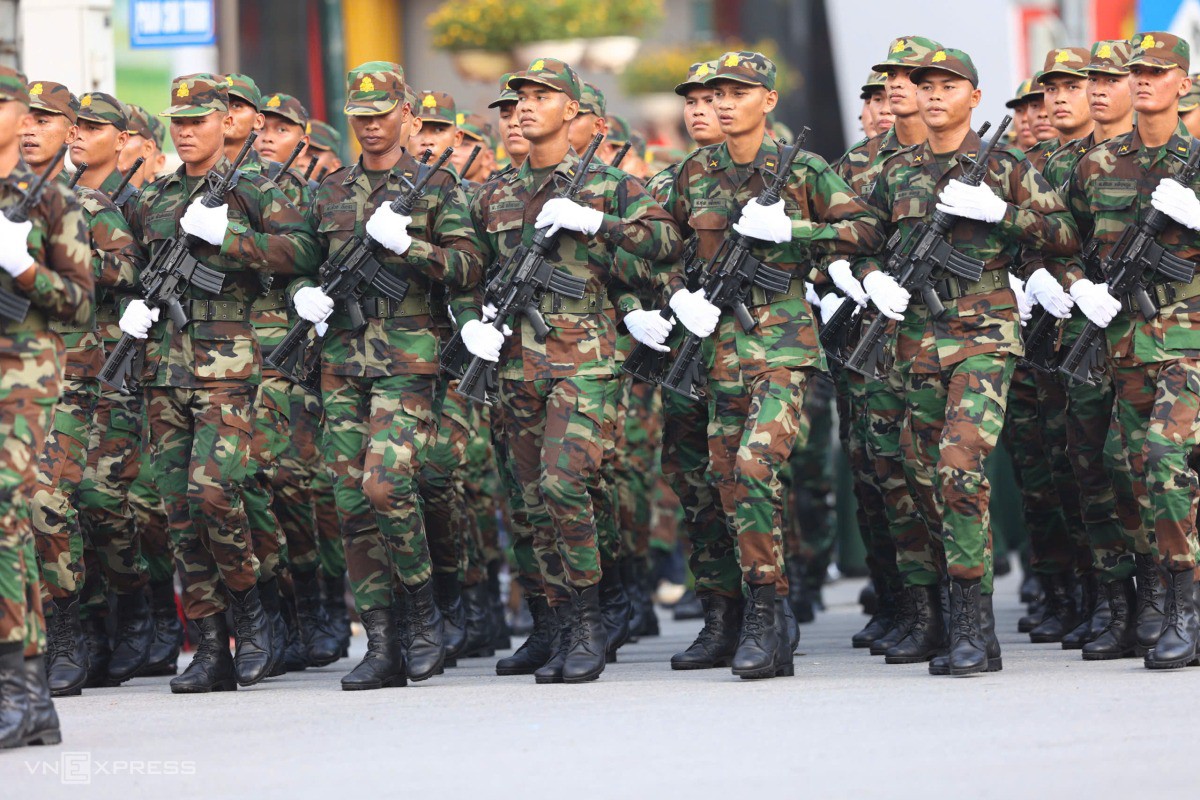 Khối quân đội Campuchia. Ảnh: Quỳnh Trần