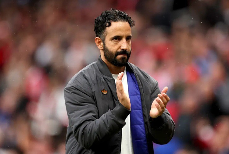 HLV Amorim được dự đoán sẽ rời MU trong đợt "FIFA Days"