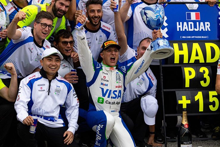 Hadjar có podium F1 đầu tiên sự nghiệp